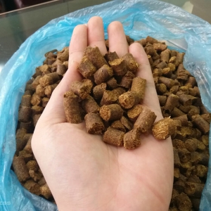 Công nghệ tạo thức ăn cho gia súc và cây trồng từ rơm, lá mía, cỏ...